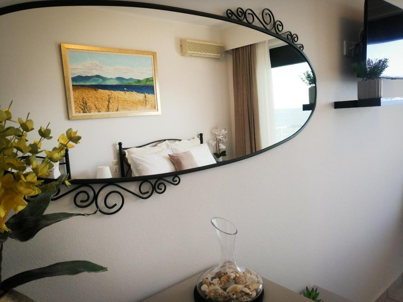 Anel Rooms Himare Exterior photo